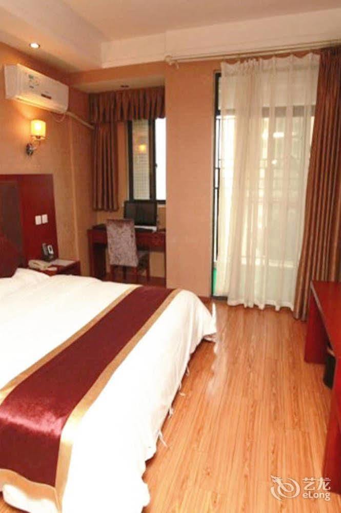 צ'נגדו Helun Hotel מראה חיצוני תמונה