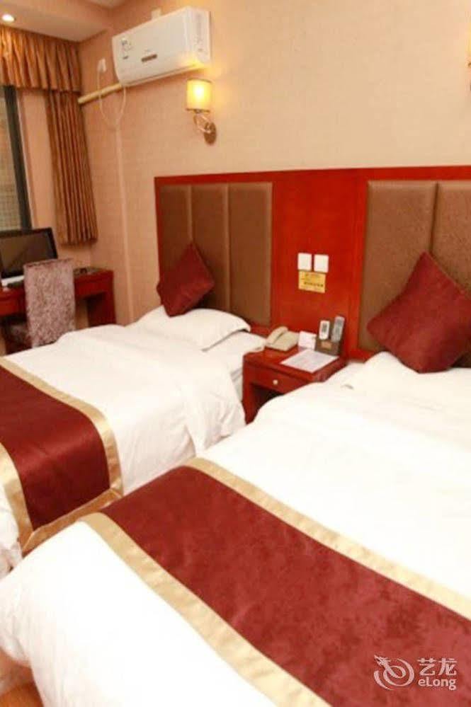 צ'נגדו Helun Hotel מראה חיצוני תמונה
