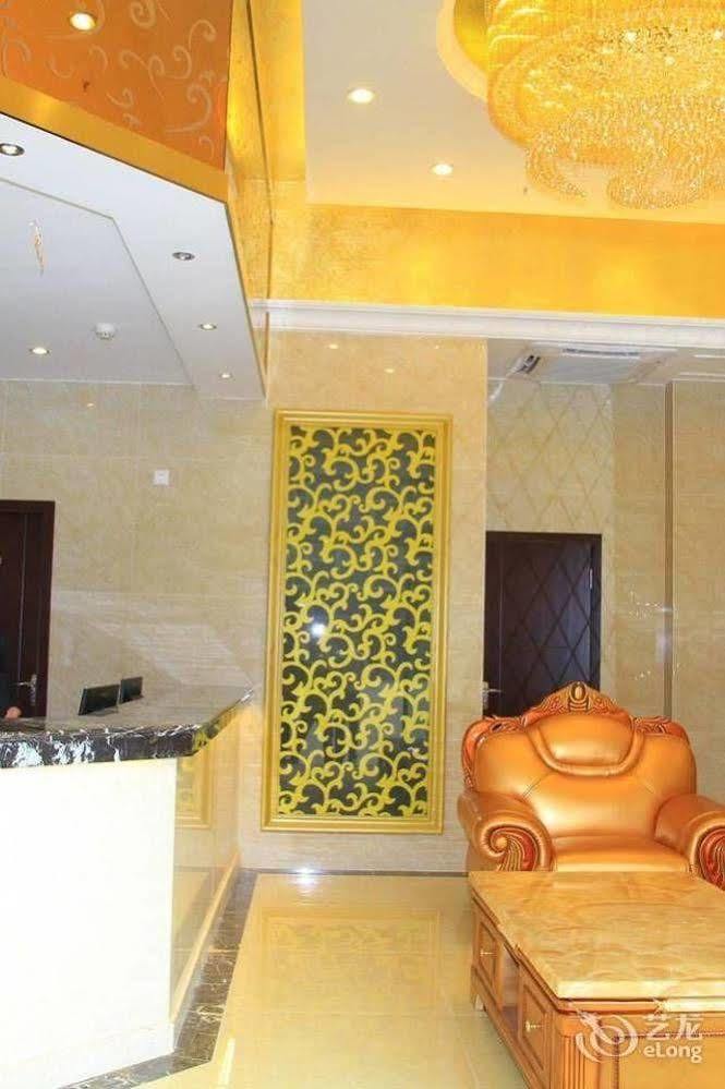 צ'נגדו Helun Hotel מראה חיצוני תמונה